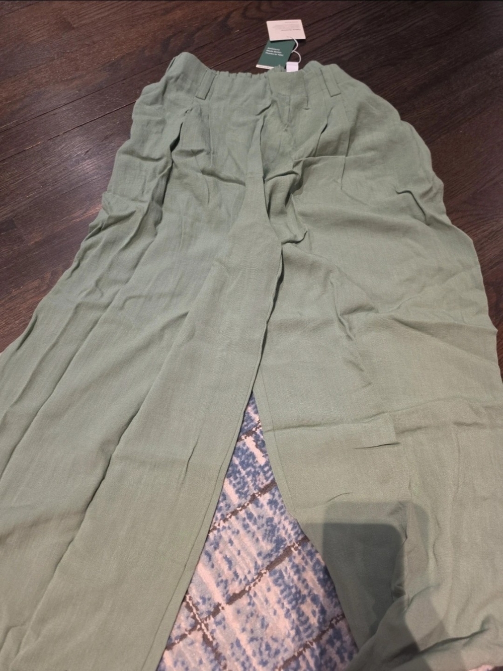HALARA Light Sage Green Maxi Skirt